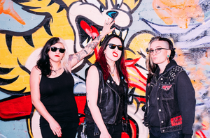 The Venomous Pinks Call For Unity in Raging New Single- "Todos Unidos"
