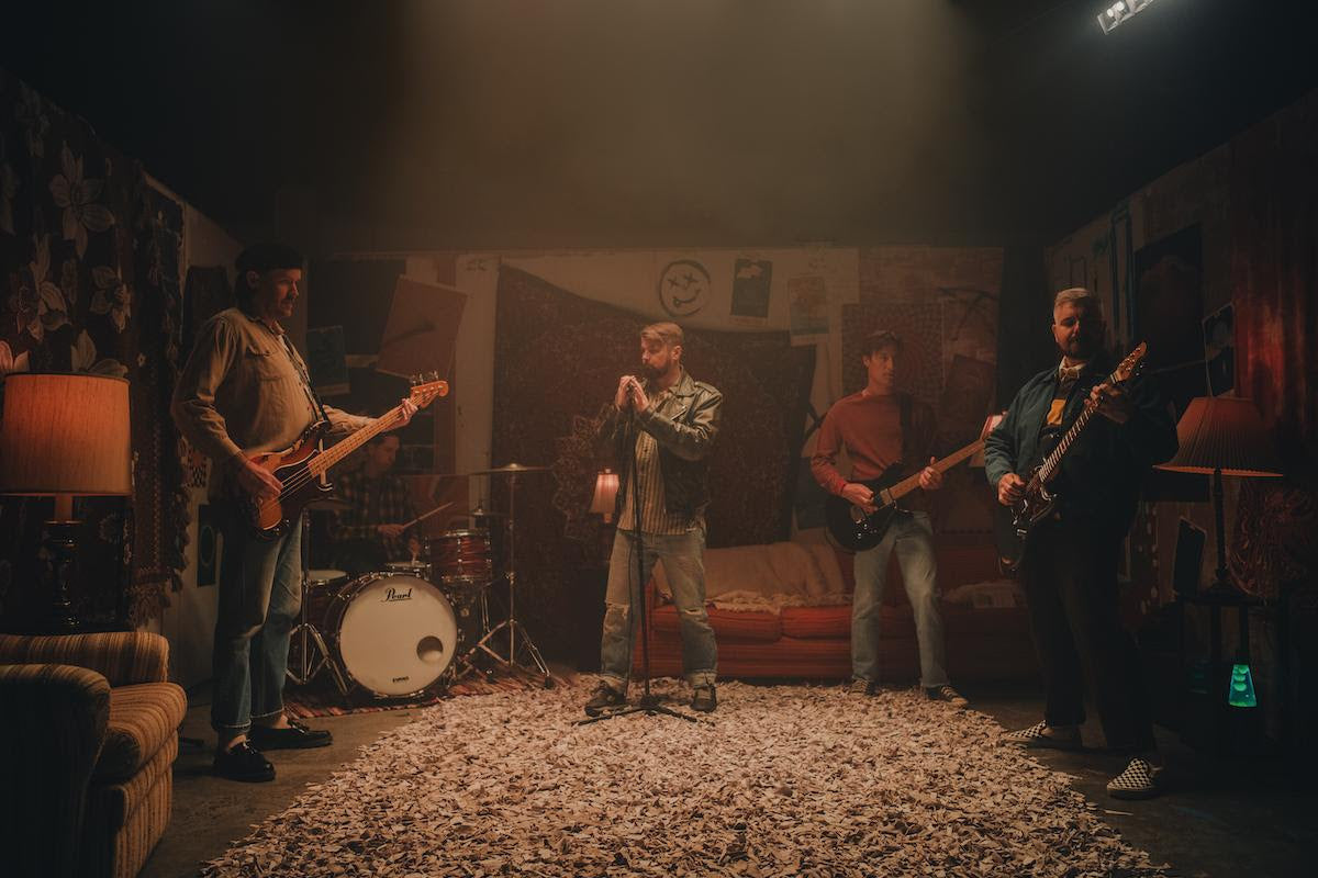 Silverstein Announces Misery Made Me Deluxe, Shares New Single