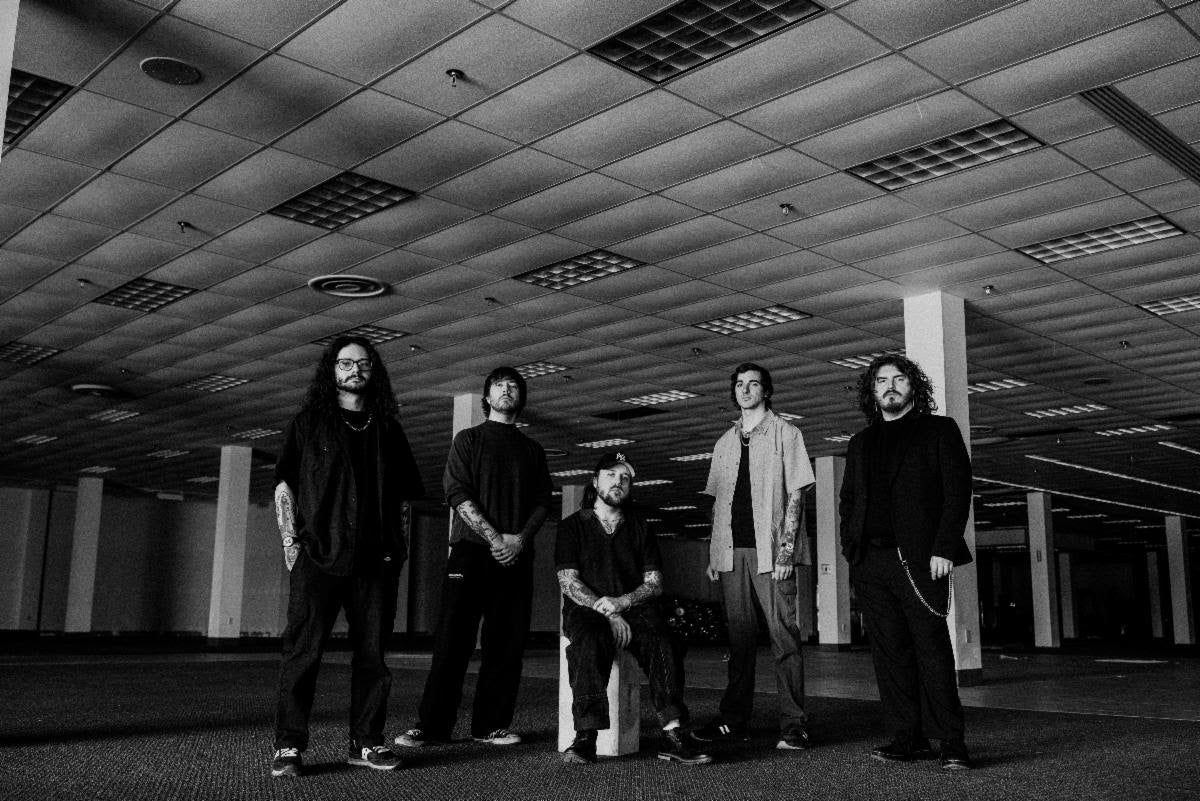 Boundaries Release "May this pain never leave" from Yearning: the unbeautiful after (July 17, Sumerian Records)