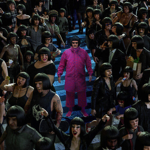 Oliver Tree - Alone in a Crowd (CD)