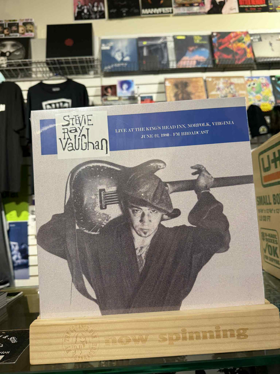 STEVIE RAY VAUGHAN - LIVE AT THE KING'S HEAD INN